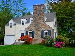 10 Terrace Pl, Pelham, NY 10803