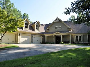 390 Maple Brook Ln, Cataula, GA 31804