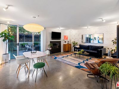 5806 Waring Ave APT 2, Los Angeles, CA, 90038