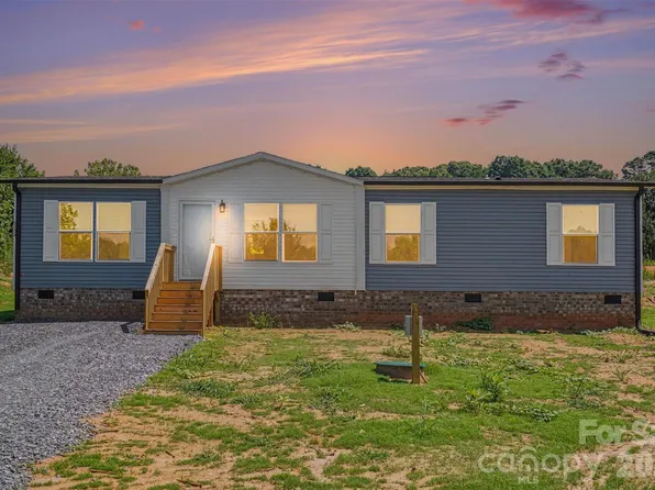 3034 Drake Cir, Shelby, NC 28152