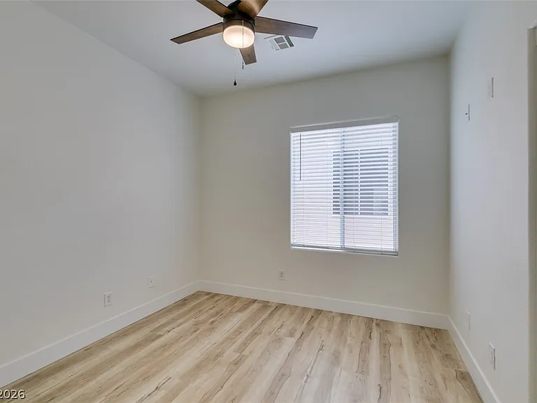 10959 Pumpkin Ridge Ave — Photo 25