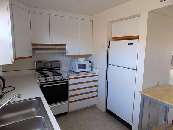 4th image of 503 S Paseo Lobo