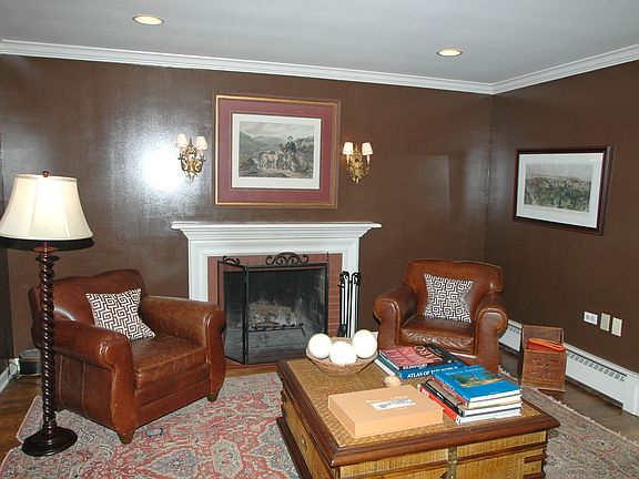 3rd image of 55 E Witchwood Ln