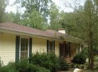 2187 Roosterville Rd, Roopville, GA 30170