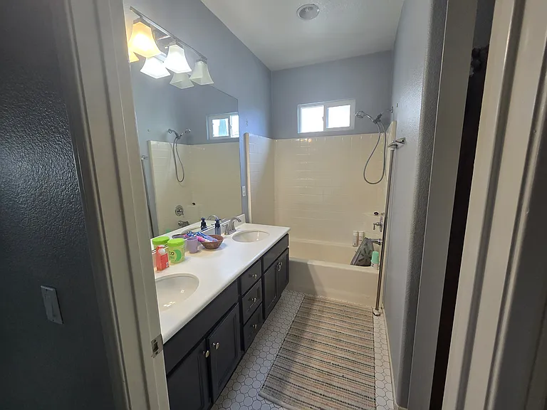 16458 Snowbells Ln — Photo 17