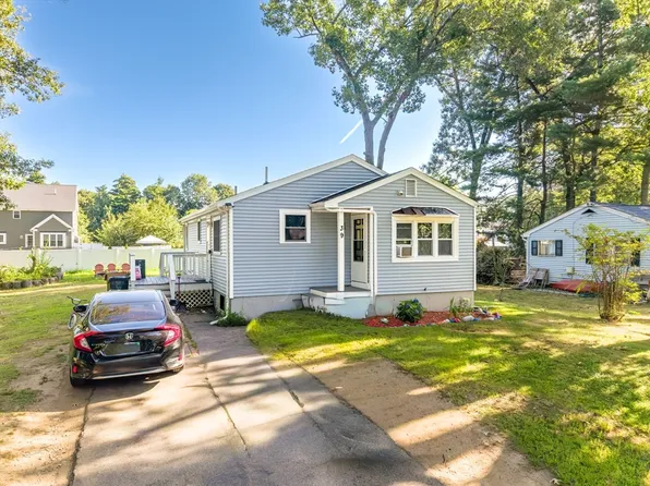 39 2nd Rd, Marlborough, MA 01752