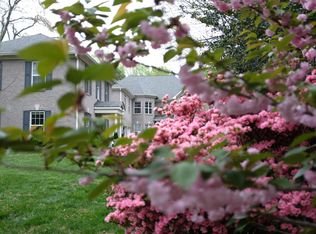 3809 Hummer Rd, Annandale, VA 22003