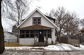 1st image of 344 7th Ave S