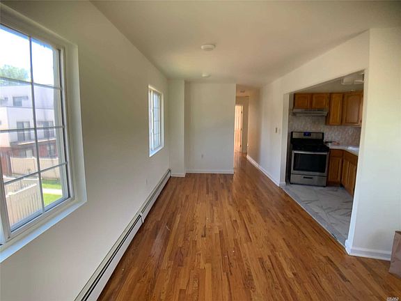 3rd image of 128-18 Powells Cove Blvd #2