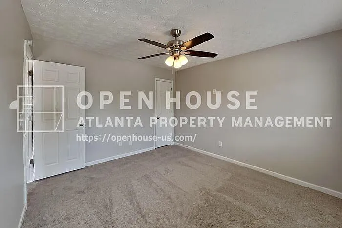3710 Auldyn Dr — Photo 15