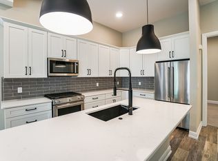 Vester Heights Apartments, Ferndale, MI 48220