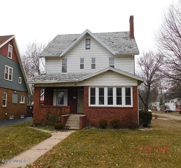 1st image of 1002 W Highland Blvd