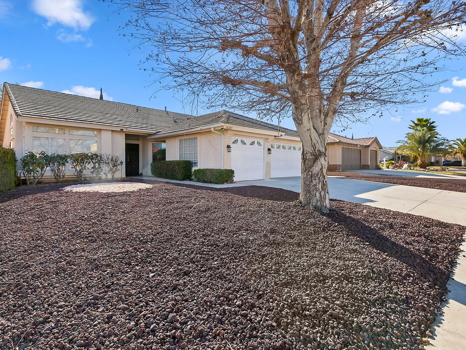 3 bed, 1989 sqft, $4,500 — Photo 4