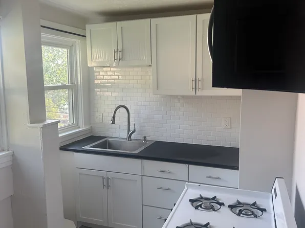 130 E Crafton Ave APT 3, Pittsburgh, PA 15205