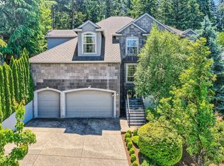 13860 SE Alta Vista Dr, Happy Valley, OR