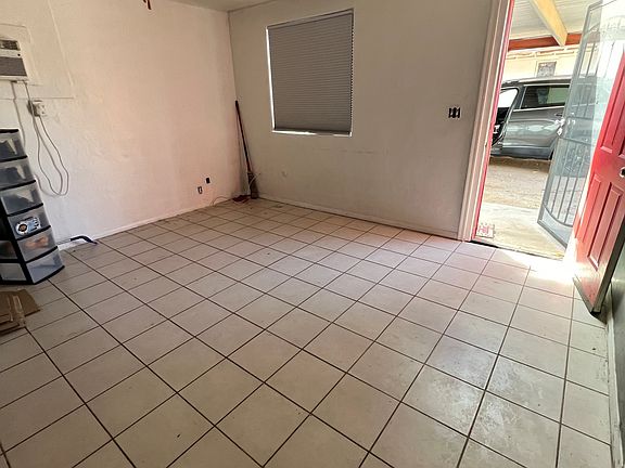 Bedroom_08172023