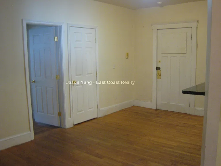 54 Egmont St #1 — Photo 14