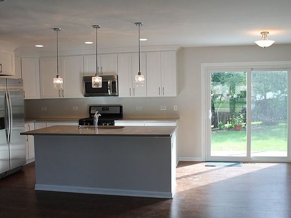 5th image of 2302 N Verde Dr