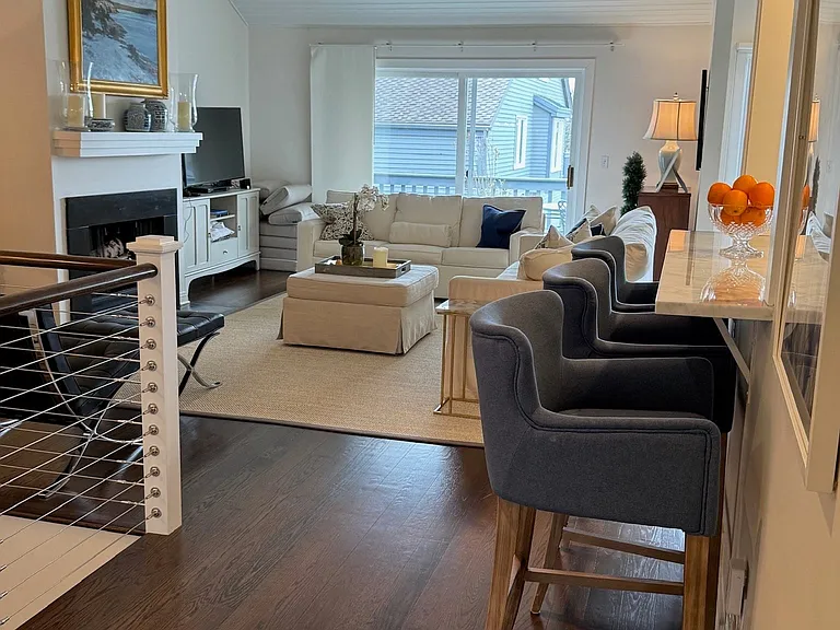 1 Island Dr #9 — Photo 28