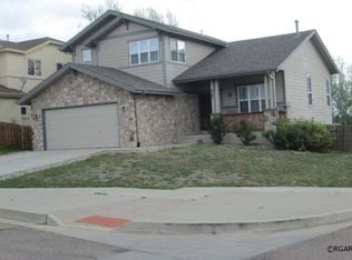 8287 Belleterre Dr, Fountain, CO 80817