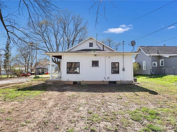 170 N Madison Rd, London, OH 43140