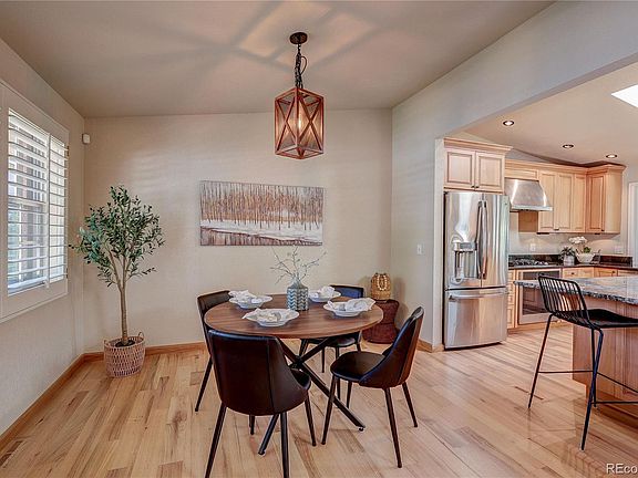 4th image of 811 S Newcombe Way