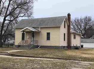 2821 9th St, Columbus, NE 68601