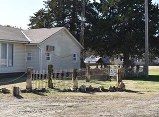 414 Laurel St, Fall River, KS 67047