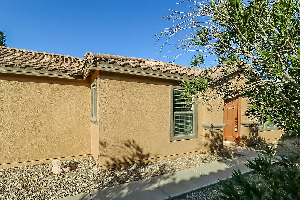 2 bed, 2.0 bath, 1107 sqft, $1,855 — Photo 3