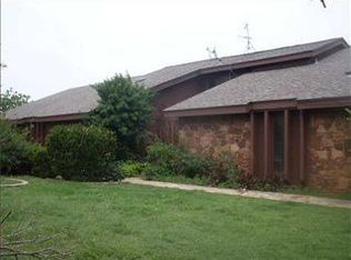 7401 NW 215th St, Edmond, OK 73012