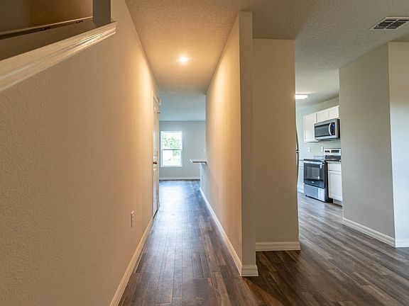 2nd image of 681 Gila Dr