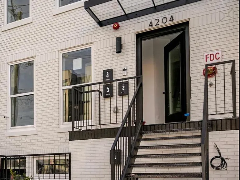 4204 8th St NW #3 — Photo 9