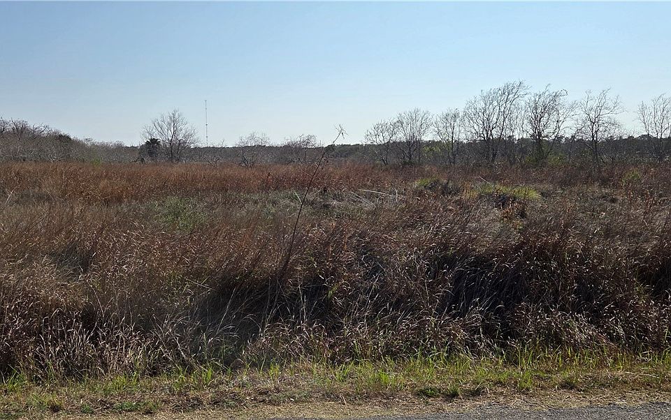 2nd image of 2515A Monkey Rd