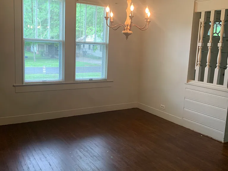 109 Browning Ave — Photo 9