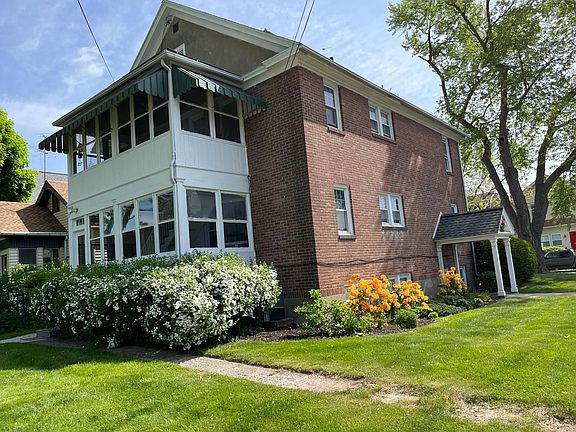2nd image of 33 Forest Ave APT 4