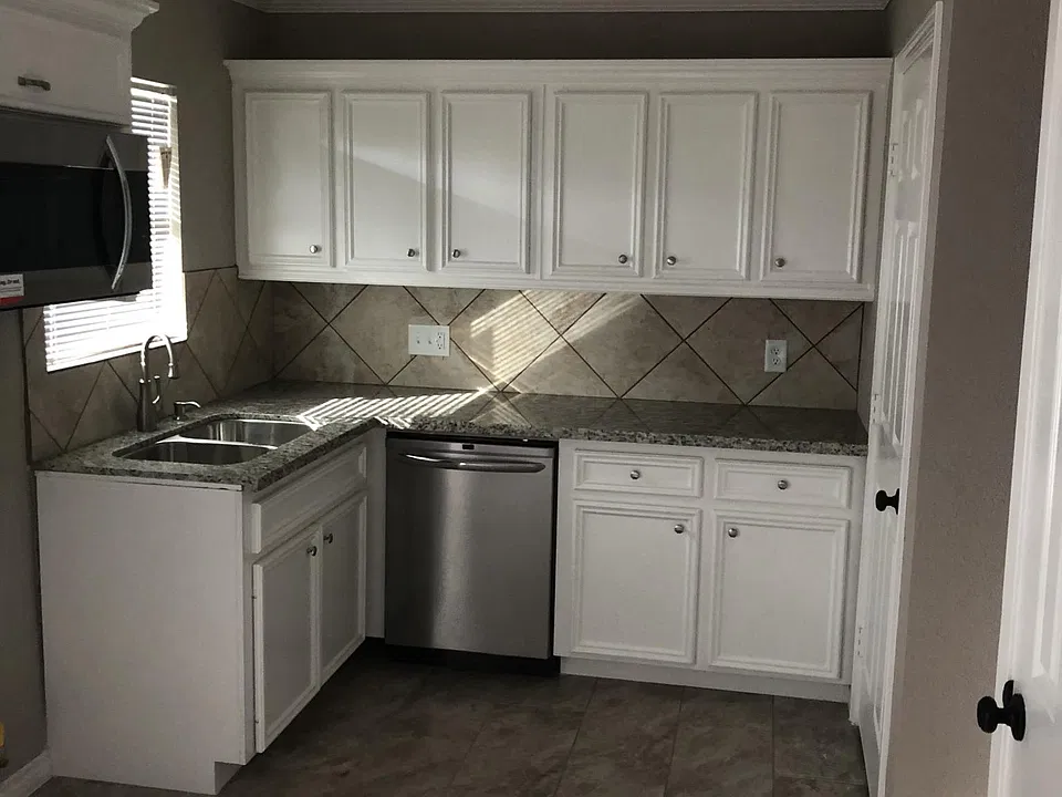 6010 Lisa Ln #1