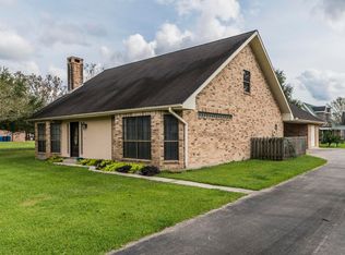 300 Mallard Dr, Lafayette, LA 70507