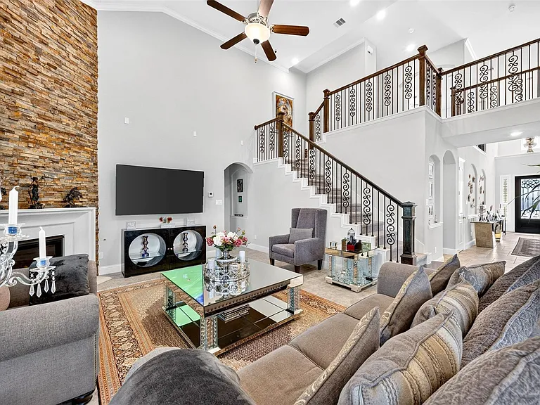 11631 Curate Wind Ct — Photo 12