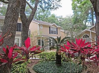 3076 Fox Ln, Palm Harbor, FL 34683