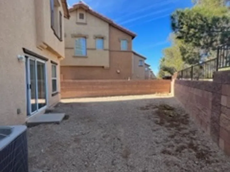 1172 Paradise Desert Ave — Photo 25