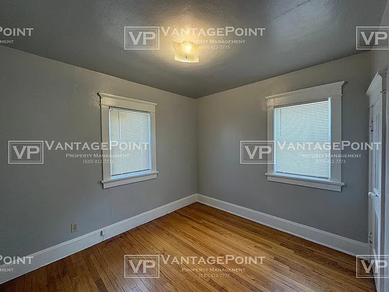 330 S Quincy St #1 — Photo 13