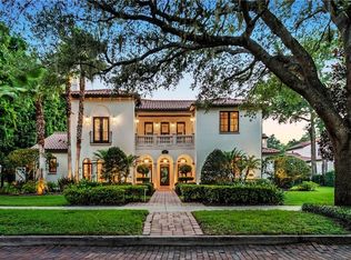 1127 Kenwood Ave, Winter Park, FL 32789