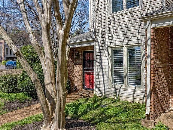 3rd image of 472 Jack Kramer Dr #472