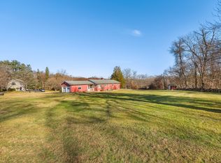 67 Barclay Dr, Stamford, CT 06903