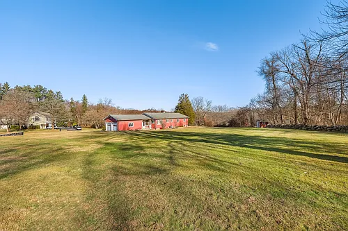 67 Barclay Dr Photo 1