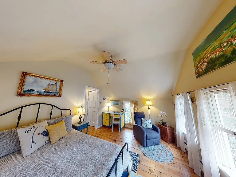 144 Sawkill Ave — Photo 24