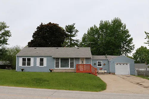 109 Fandel Rd Photo 1