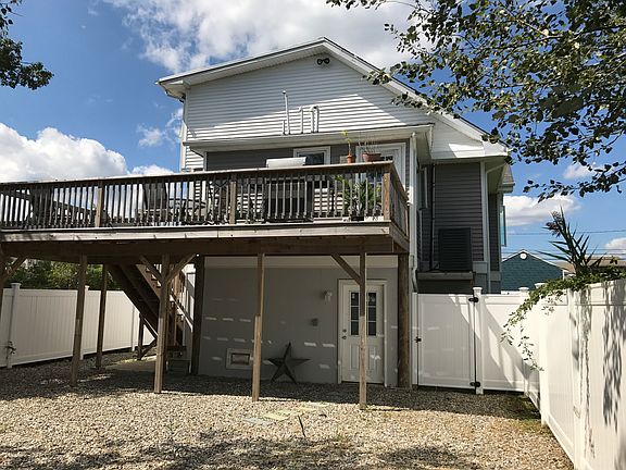 4th image of 6 Seabright Ave