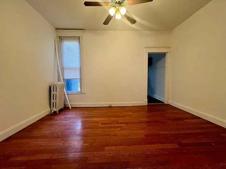 3253 N Dover St — Photo 7