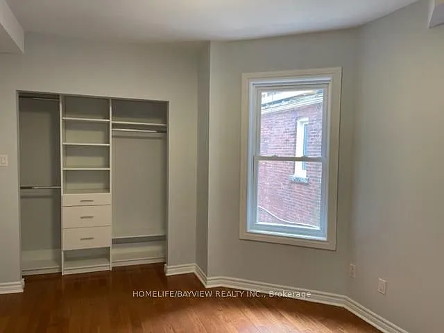 515 Brunswick Ave — Photo 4